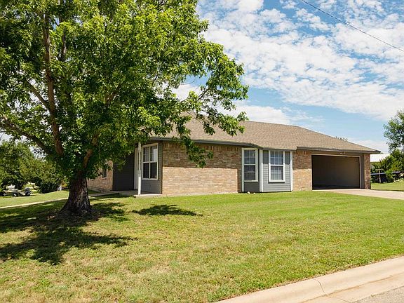 5th image of 113 Burkett Dr