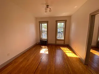 Rented by Premier Metro Realty Corp