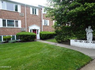 283 Spring St APT 1B, Red Bank, NJ 07701