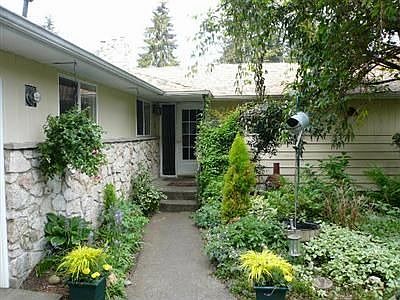 beautiful large garden home on Madrona Lane