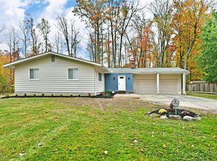 9633 Howland Springs Rd SE, Warren, OH 44484