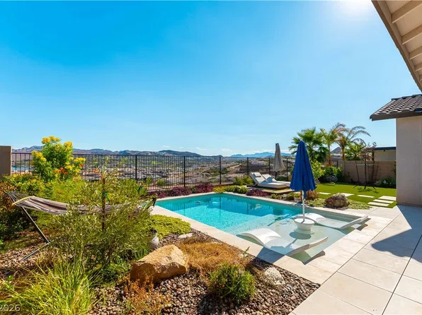 351 Portus Delphini Ct, Henderson, NV 89011