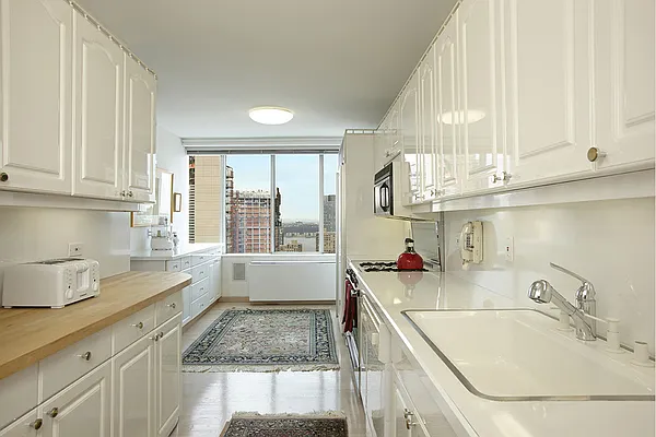 Sold by Stribling | media 29