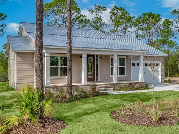 360 Royal Tern Ct, Lanark Village, FL 32323