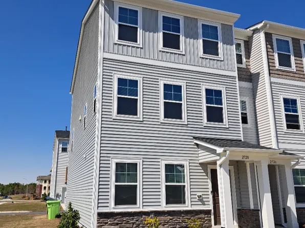2728 Chert Ln, Raleigh, NC 27610