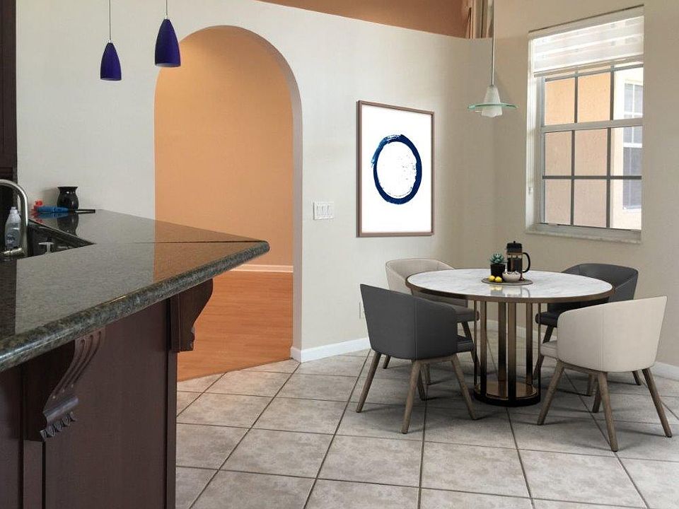 2nd image of 2527 Jardin Dr #1