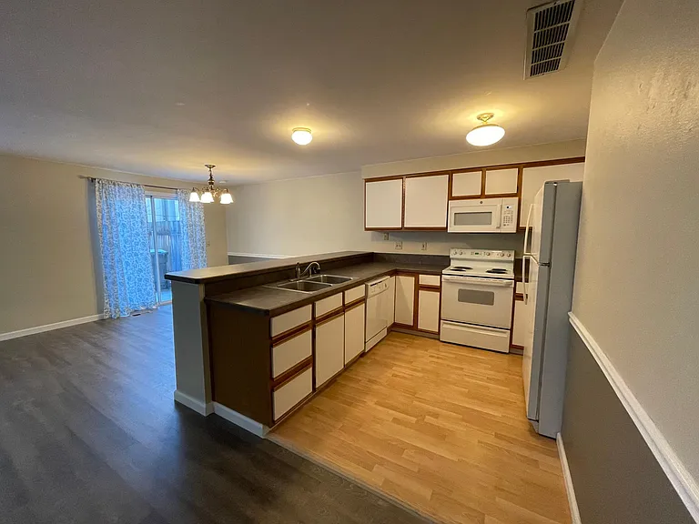 2580 S Sumac Ln — Photo 11