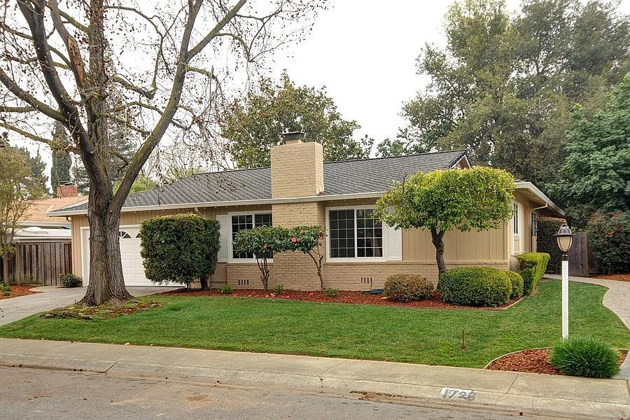 1st image of 1726 Montemar Way