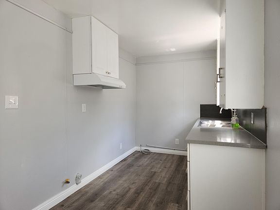 4th image of 156 1/2 W Longden Ave
