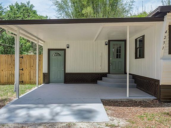 3rd image of 4251 Seaberg Rd