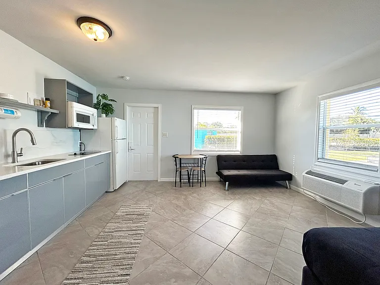 14621 McGregor Blvd #3 — Photo 11
