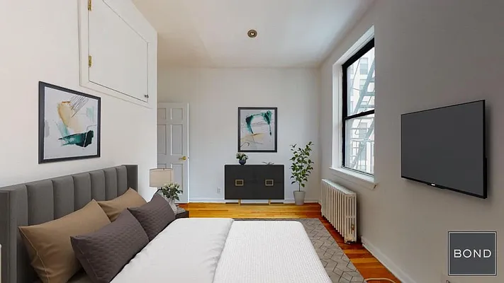 Rented by Bond New York | media 9