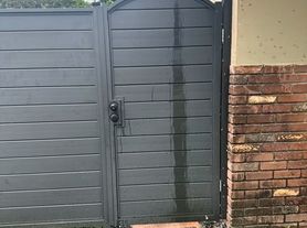 7021 SW 10th St, Hollywood, FL