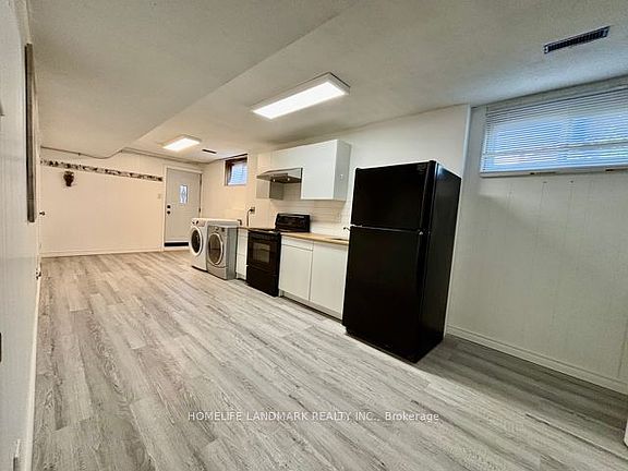 3rd image of 46 Crestwood Rd #Basement