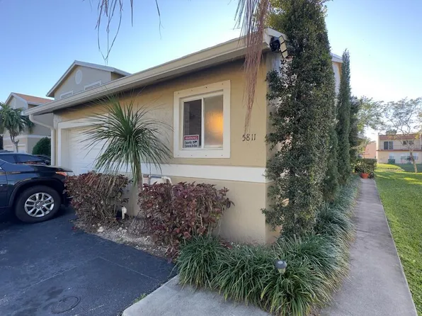 5811 NW 57th Ave, Tamarac, FL 33319