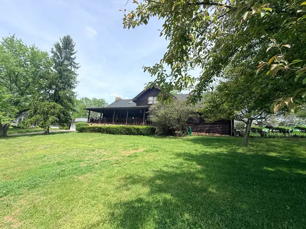 2006 Longview Dr, Georgetown, KY 40324