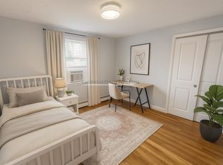 22 Augustus Rd #LR, Waltham, MA 02452