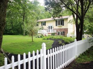 1015 Bridgeton Hill Rd, Upper Black Eddy, PA