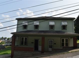 920 & 922 Central St, Bellaire, OH 43906