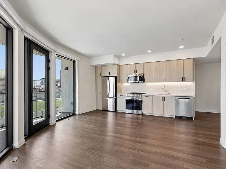 Maru Apartments — Photo 85