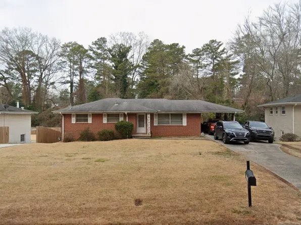 2173 Kilarney Rd, Decatur, GA 30032