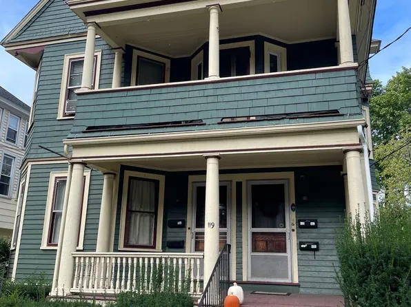 119-121 Beacon St, Hartford, CT 06105