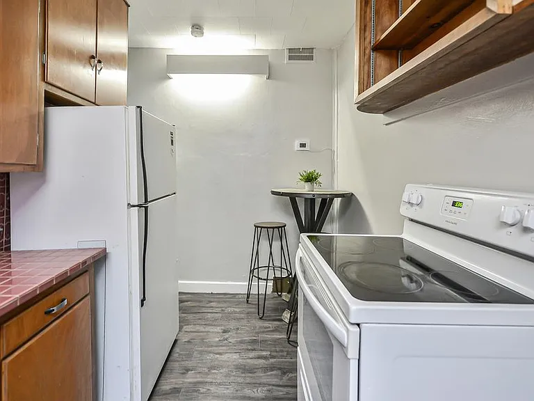 814 Pauline Blvd #2 — Photo 11