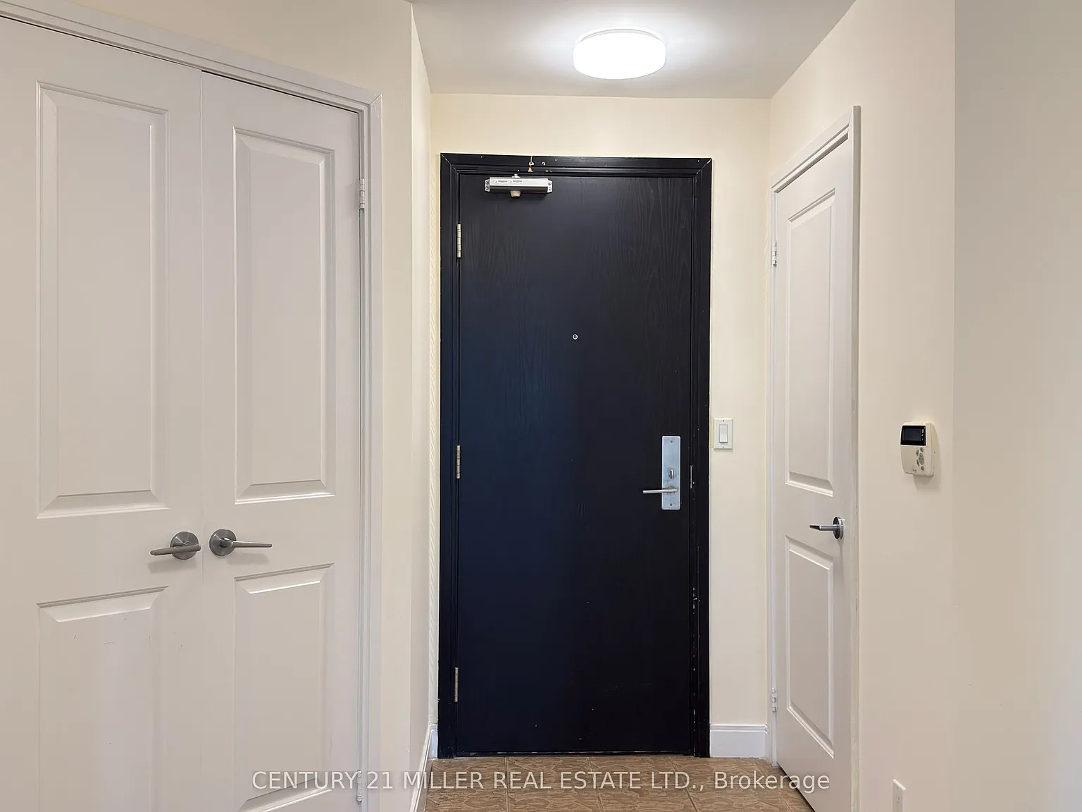 2 bed, $2,700 — Photo 4