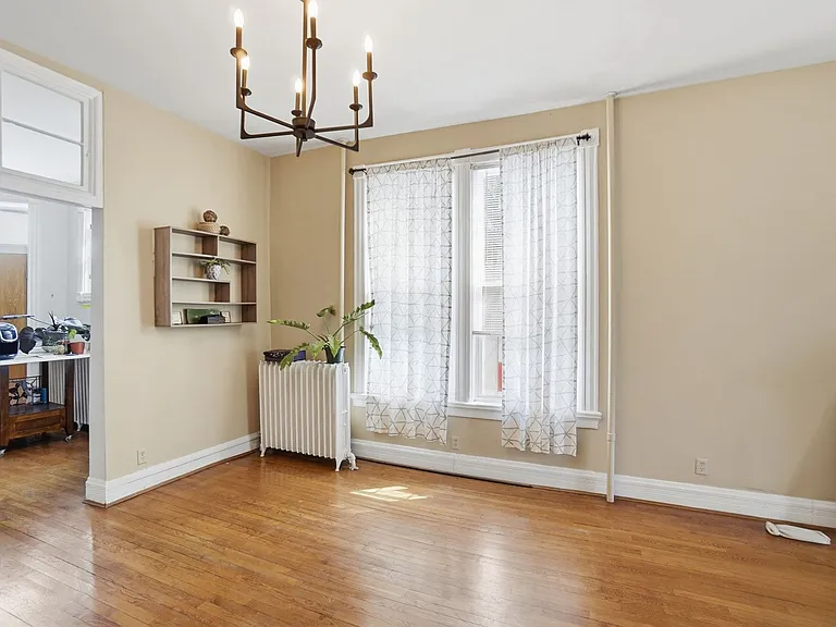 1220 Louden St — Photo 14