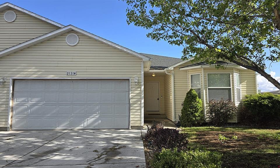 1st image of 2131 Mead Lane #A & B