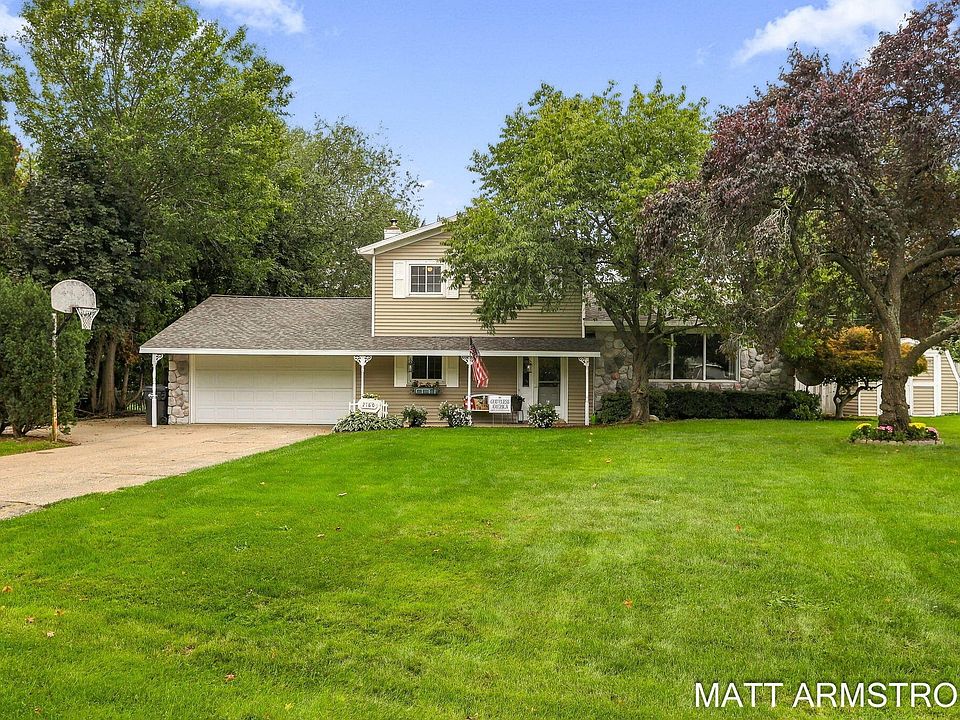 1st image of 2160 Tulip Ln