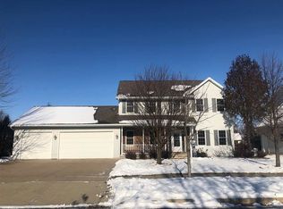 3200 E Sableridge Dr, Appleton, WI 54913