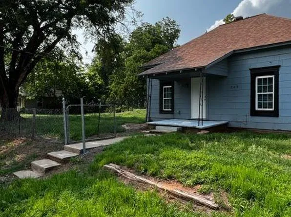 202 W Illinois Ave, Chickasha, OK 73018