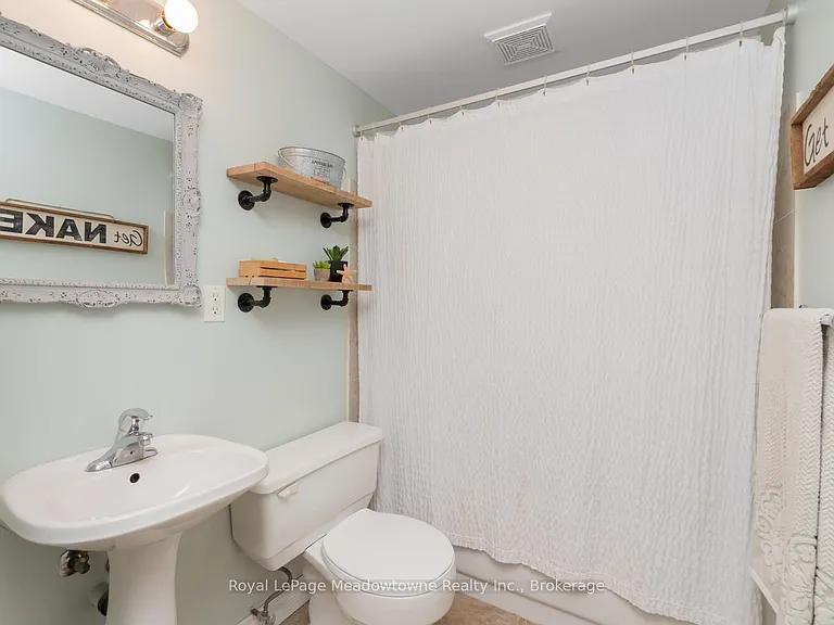 784 Graham Bell Ct — Photo 29