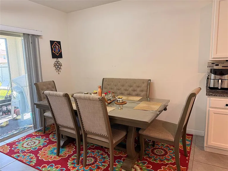 2250 Hidden Palm Dr — Photo 18