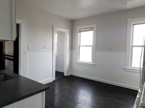 3rd image of 93-95 Baldwin St Floor 2