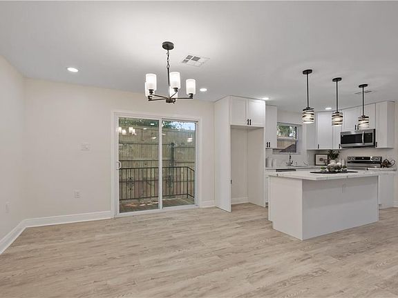 5th image of 1626 7th St