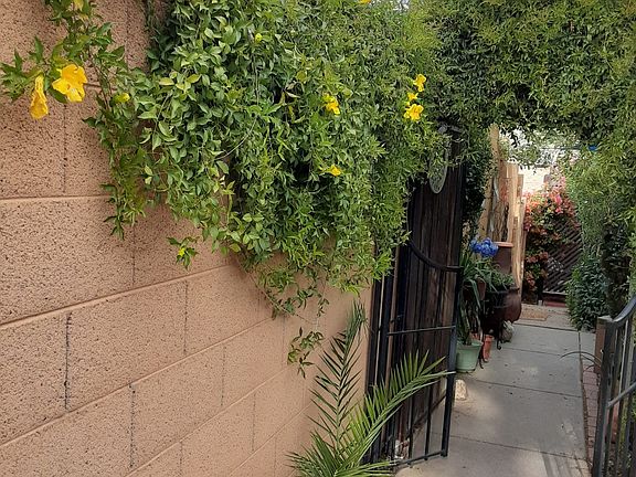 3rd image of 13223 N 20th St APT 1