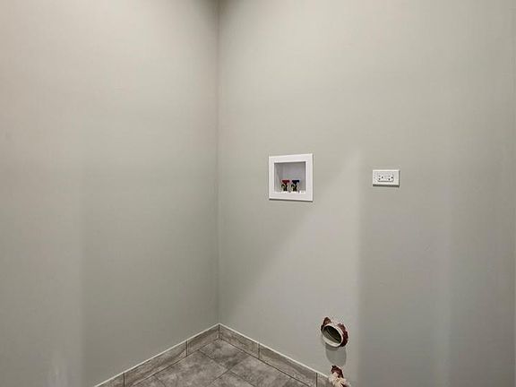 5th image of 6349 S Woodlawn Ave #2A