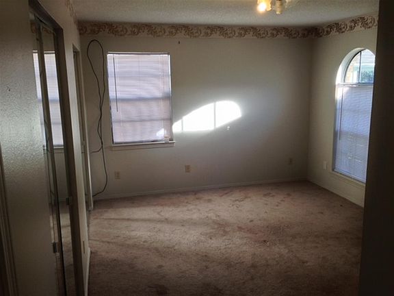4th image of 4214 Bonway Dr