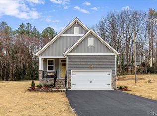 10401 Dakins Dr, North Chesterfield, VA 23236