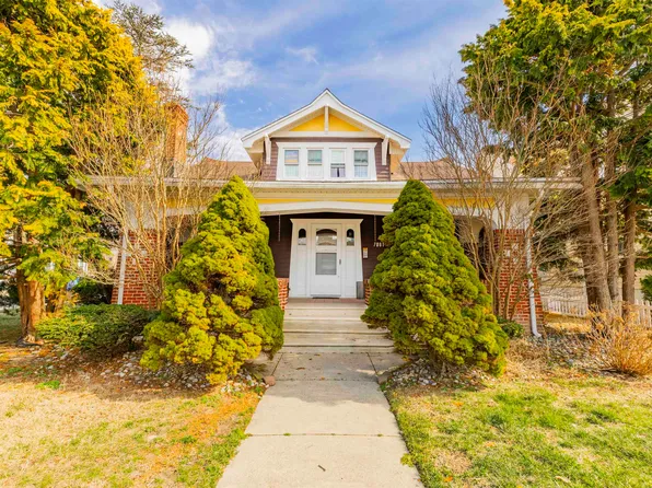 7001 New Jersey Ave, Wildwood Crest, NJ 08260