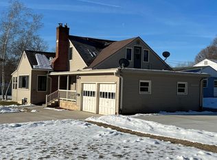 401 Center St, Decorah, IA 52101