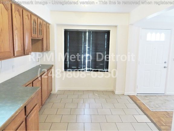 4th image of 18921 Woodcrest St