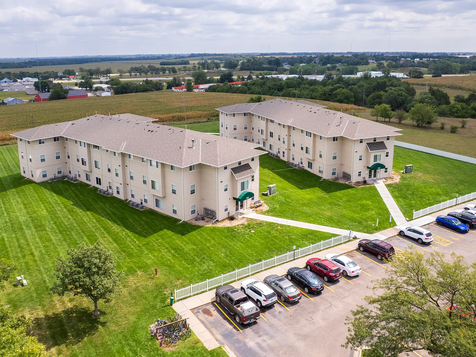 Ridgeland Park Apartments — Photo 1