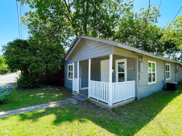 1107 Hall St, McKinney, TX 75069