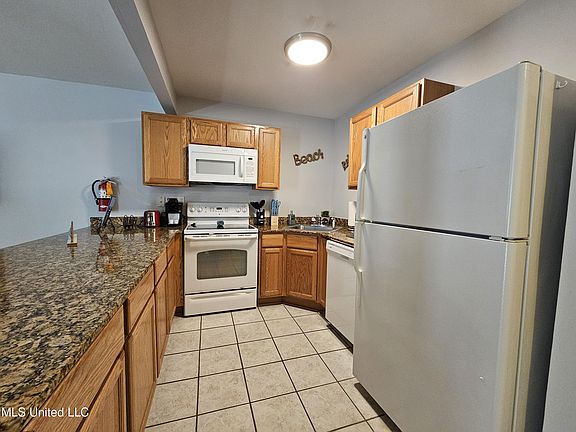 5th image of 1664 Beach Blvd #163