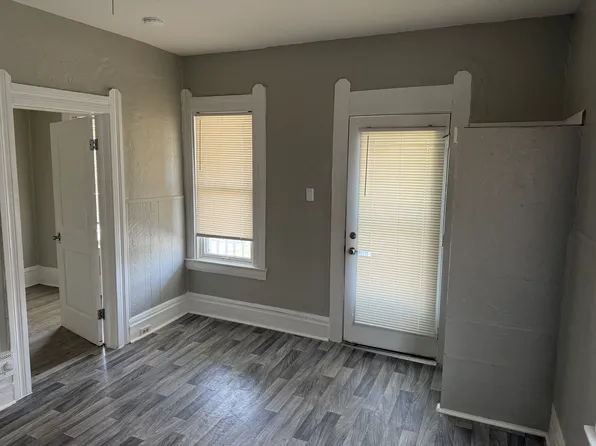 2109 Halstead Ave, Lakewood, OH