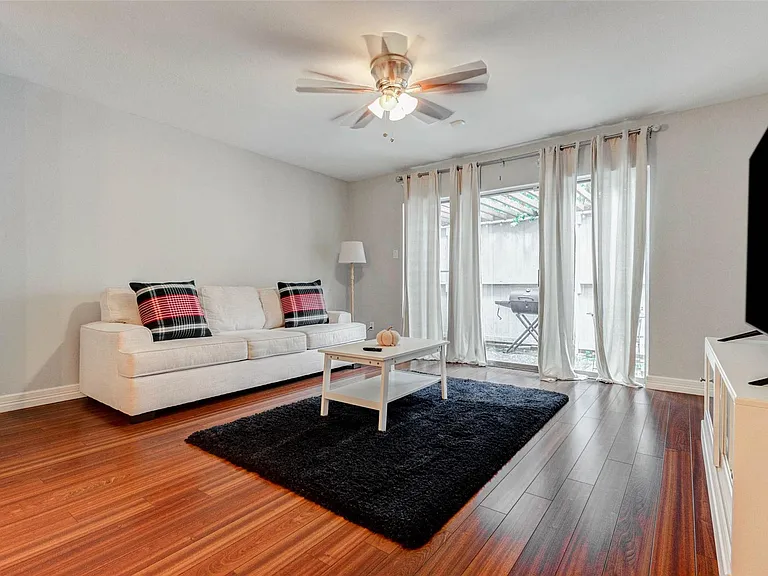 1212 Fairview Ave #A — Photo 8