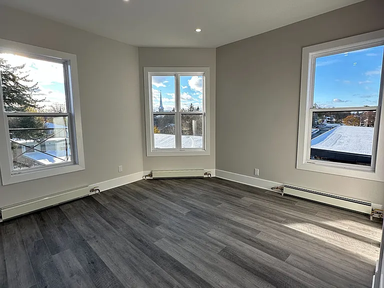 4 Water St #4 — Photo 9